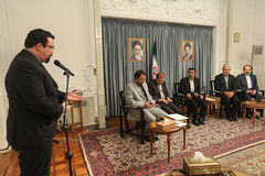 اعطای نشان عالی جمهوری اسلامی به سفیر ونزوئلا توسط رییس جمهوری 